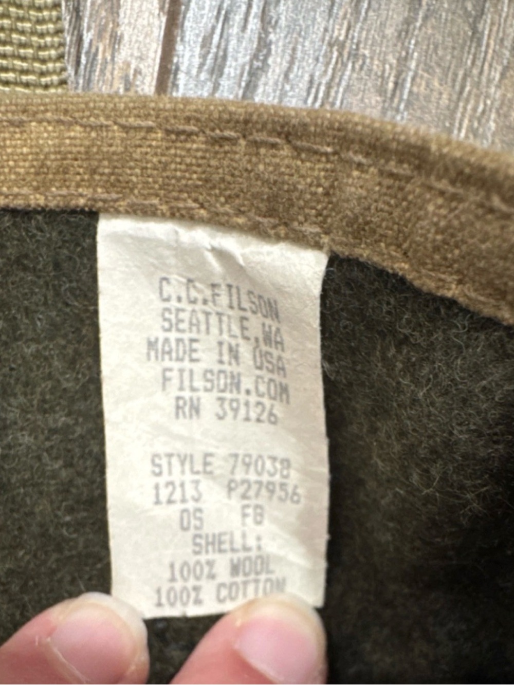 Filson Olive and Tan Wool-Blend Messenger Tote - Picture 2 of 5